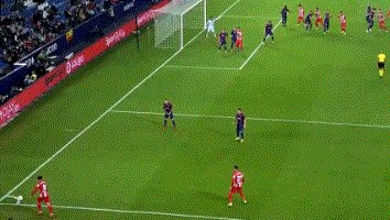 1635463600667056413.gif